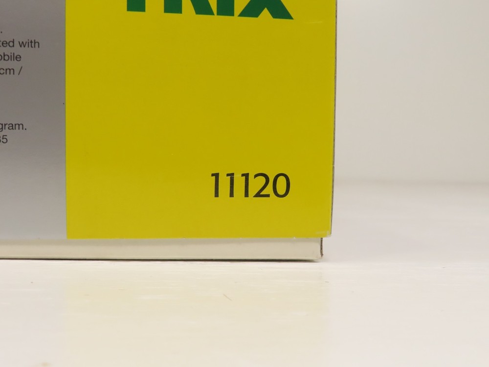 Trix 11120 N-Scale Era IV Mega Set Missing 1 Freight Car w/Marklin Controller LN