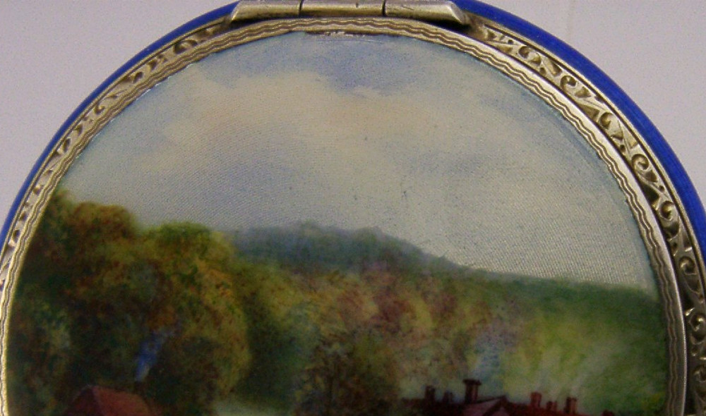 BEAUTIFUL SOLID STERLING SILVER ENAMEL COMPACT BOX 1927 ANTIQUE