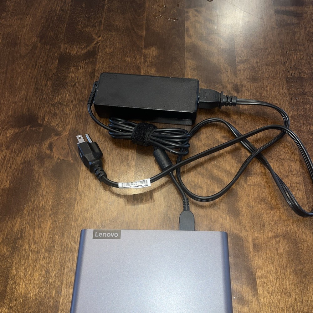 Lenovo USB-C Universal Business Dock LDC-VAR TYPE 40B3