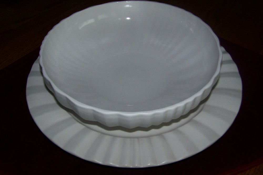 Dansk VESI Platter, 14”, Pearl White.