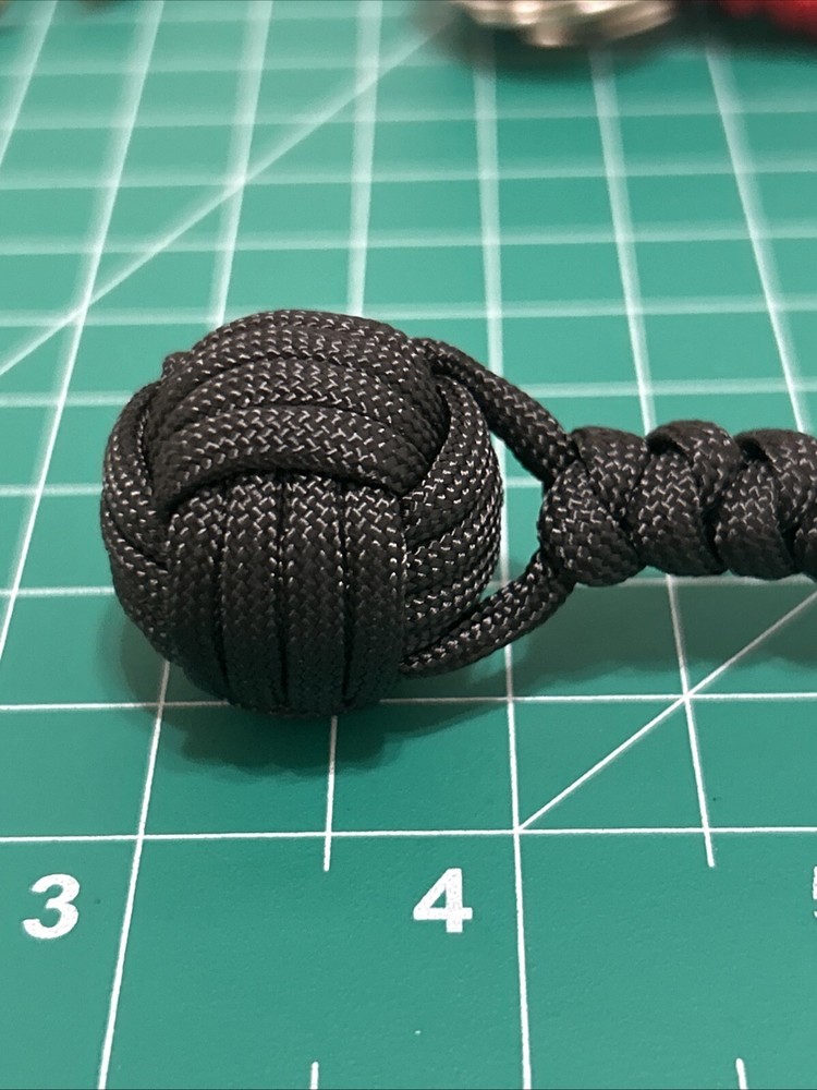 HANDMADE Paracord Monkey Fist ( Black )