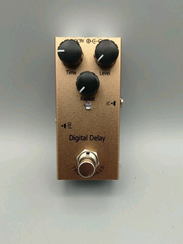 digital delay pedal (For Parts)