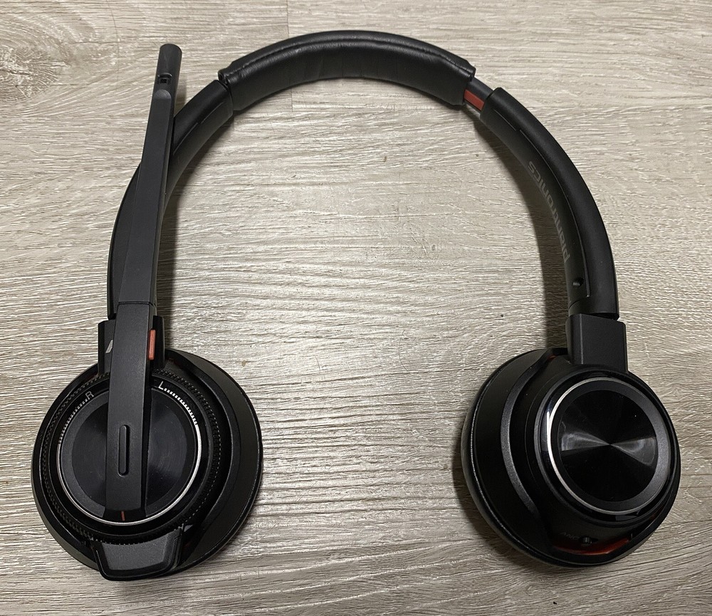 Plantronics & Jabar Headset System Office Wireless Noise Cancelling Microphone