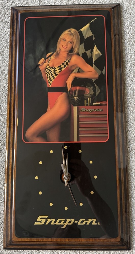 Vintage 1980s Snap-On Wall Clock