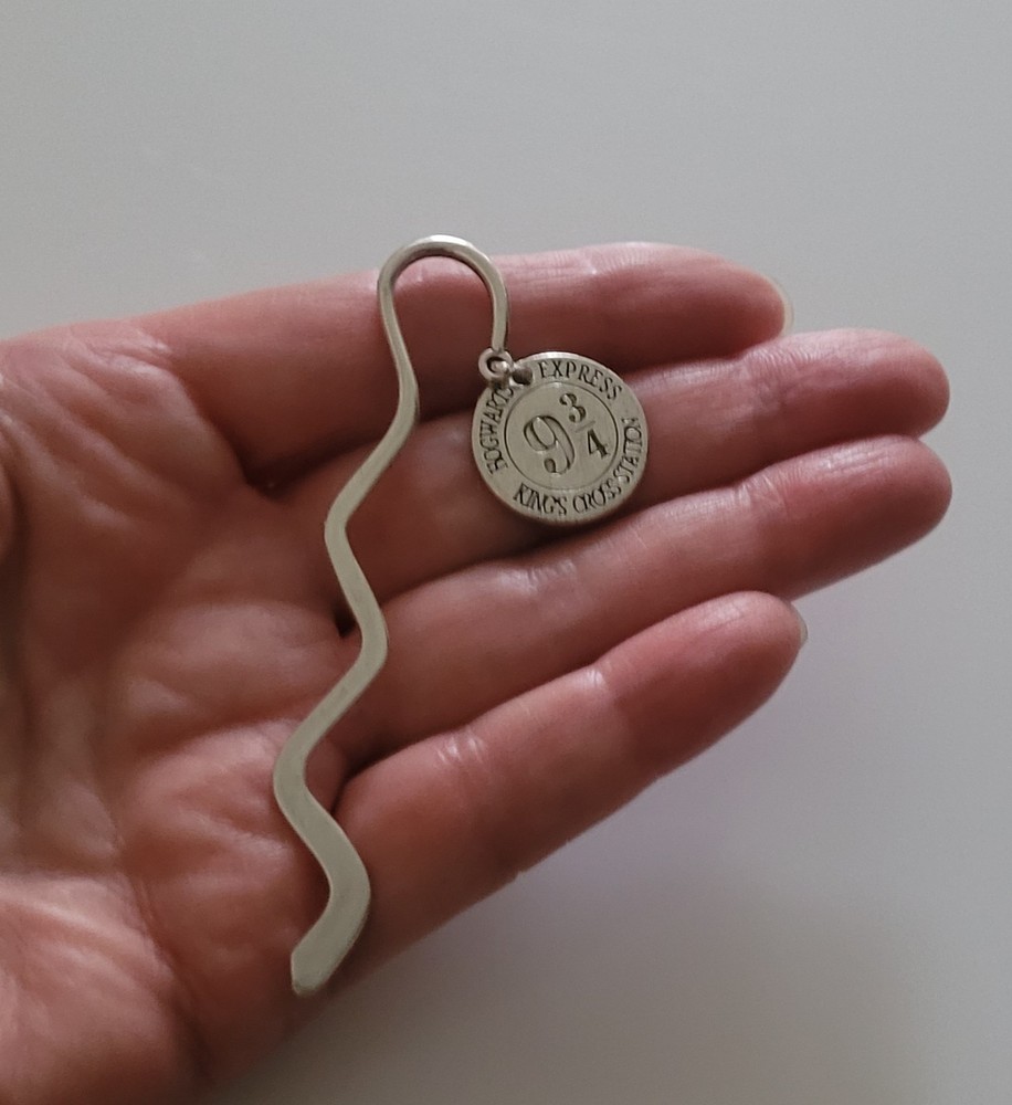 Harry potter metal bookmark