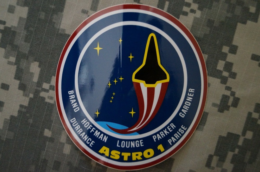 NASA STS-35 Mission Decal Space Program Shuttle Columbia Astro-1