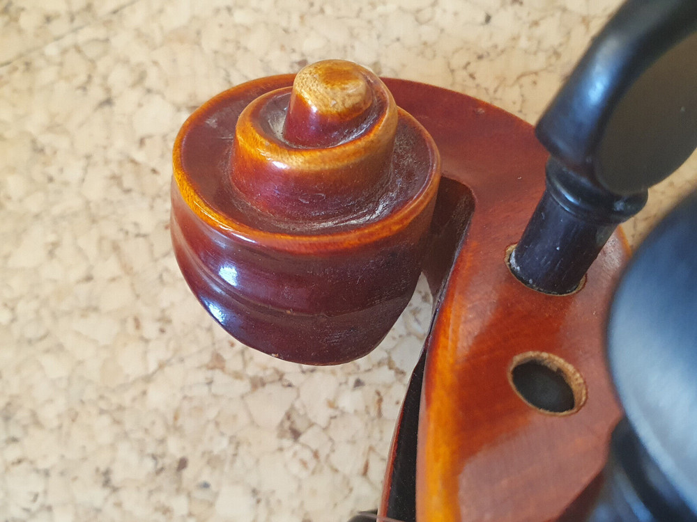 nice, old German 4/4 Violin "Stradivarius" Nicely flamed back! Cracks at Front!