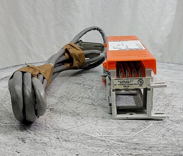 SIEMON M1-60R Network Block 50-pin