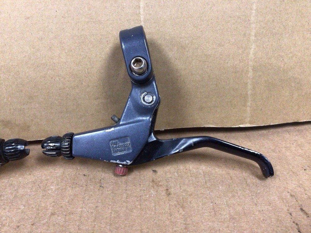 Avid Speed Dial 1.9L Linear Pull Brake Lever Set 22.2mm Clamp