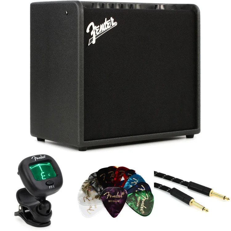 Fender Mustang LT 25-watt Combo Essentials Bundle