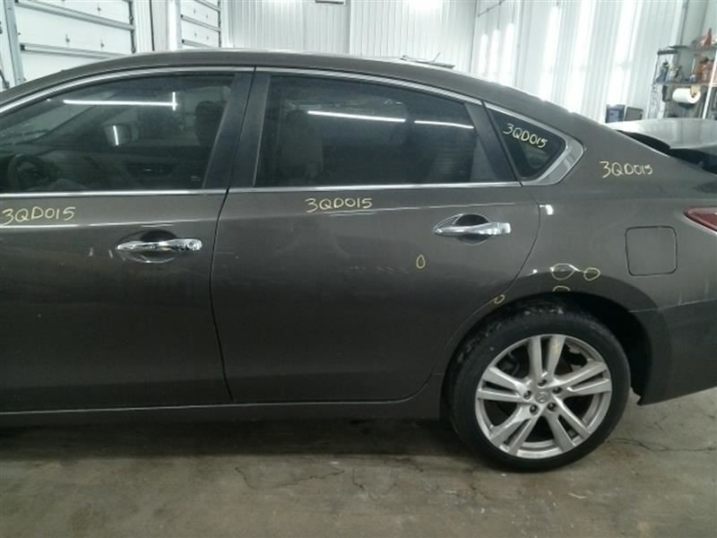 ALTIMA 2013 High Mounted Stop Light 104559854