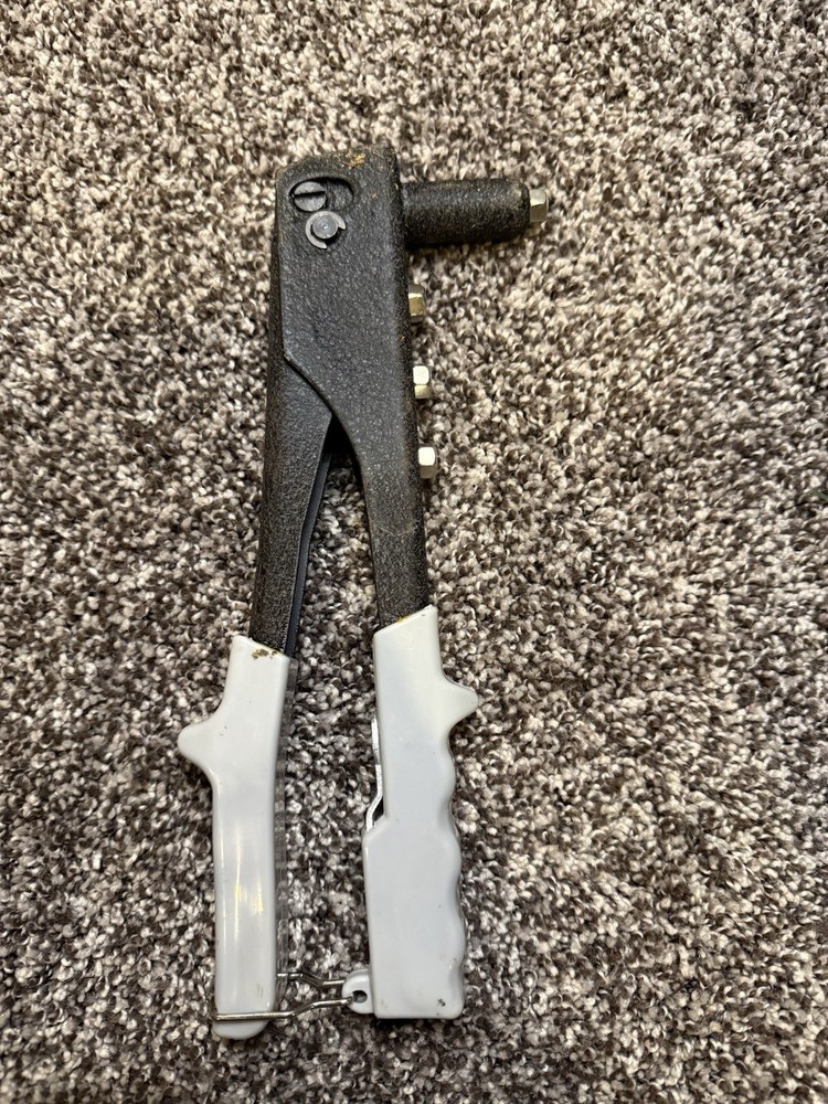 Surebonder 8500 Heavy Duty Rivet Tool