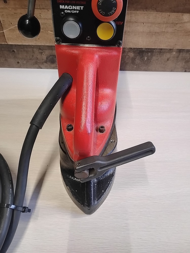 VERY NICE!! Milwaukee 4203 Electromagnetic Drill Press Base FULLY TESTED!