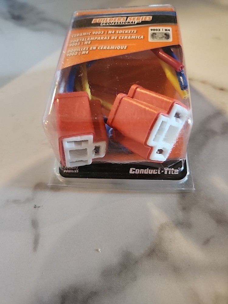 Dorman 90801 Builders Series H4 / 9003 Ceramic Socket