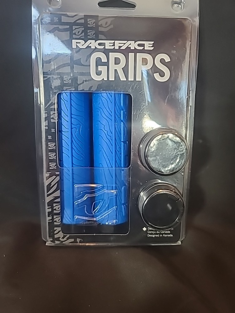 RaceFace Half Nelson Lock-On Grips - Blue