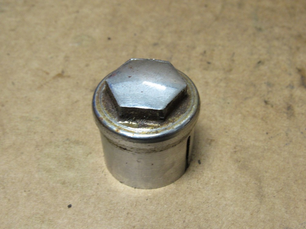 BSA Bantam D7 175 Triple Tree Top Nut