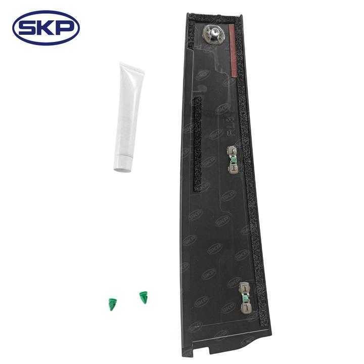 SKP SK926247 Side Body Panel Molding