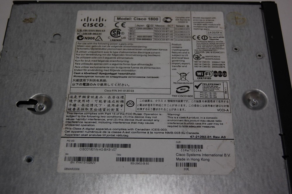 *READ Cisco CISCO1801W V07 Service Router w/ 64MB Compact Flash