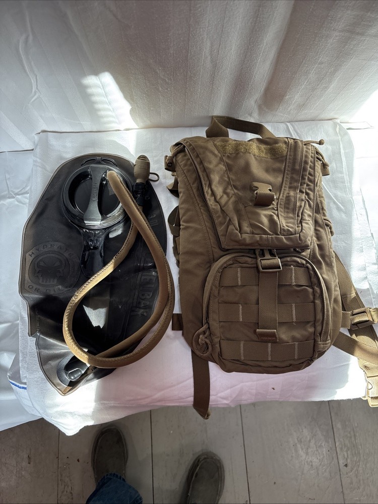 Camelbak USMC Marine Corps Hydration System Complete Pack 8465016007962