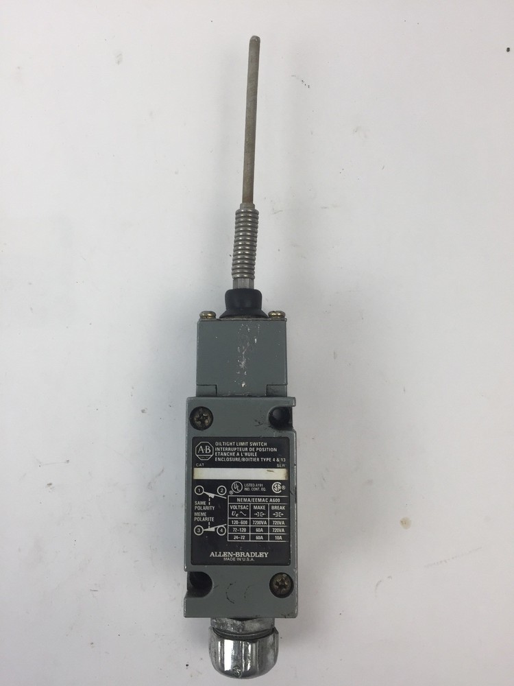 ALLEN BRADLEY OILTIGHT LIMIT SWITCH ENCLOSURE TYPE 4 & 13