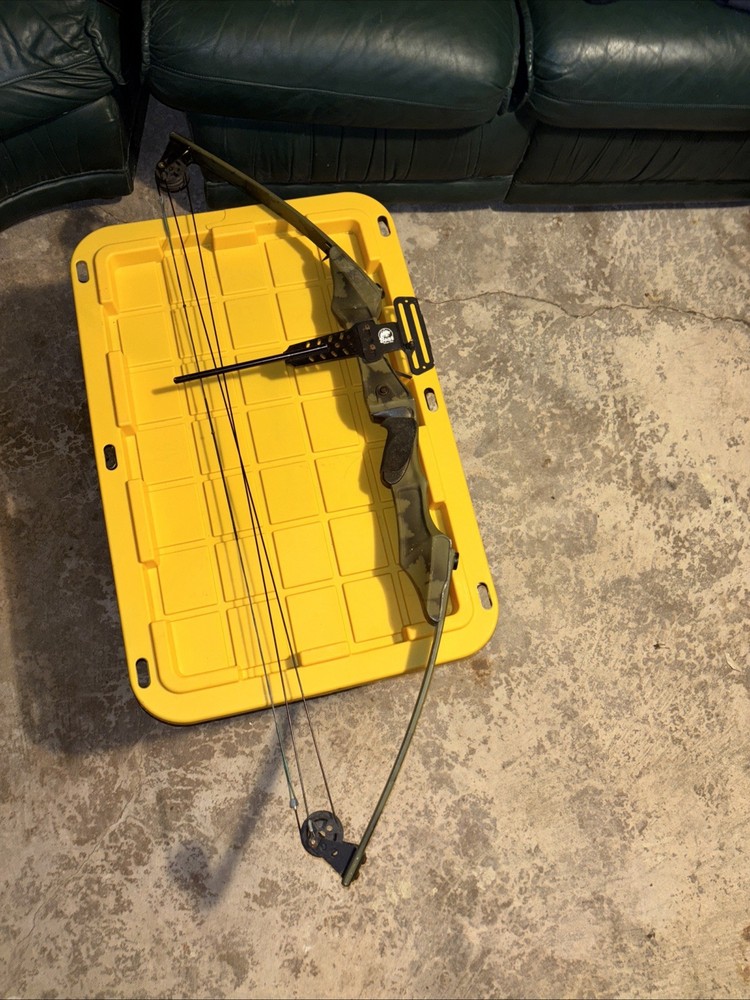 PSE Compound Bow Right-Handed Pre-owned