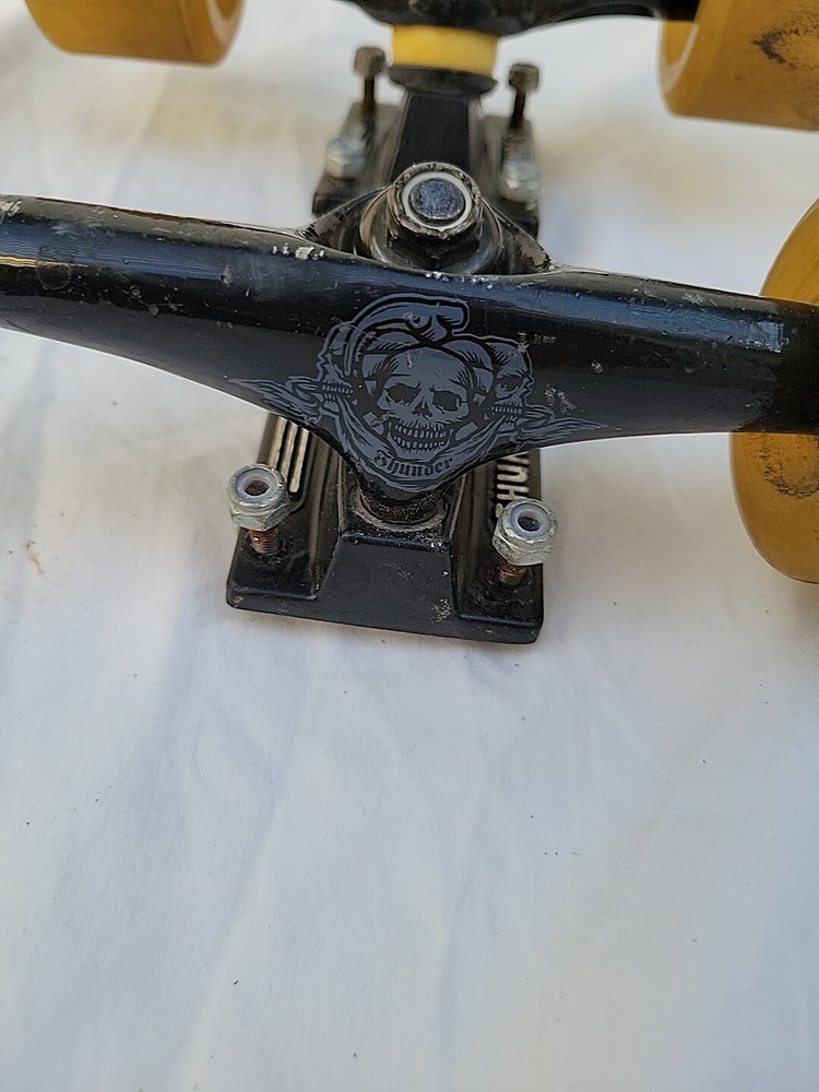 Thunder Trucks Cast Medium Profile + spitfire 61 mm wheels