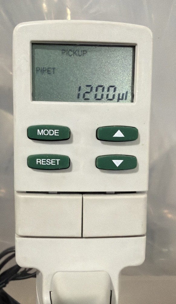 Rainin EDP3-Plus 100-1200µl LTS 12-Channel Multichannel Electronic Pipette
