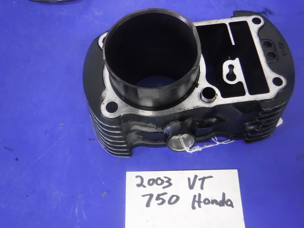 2003 Honda Cylinder Jug VT 750