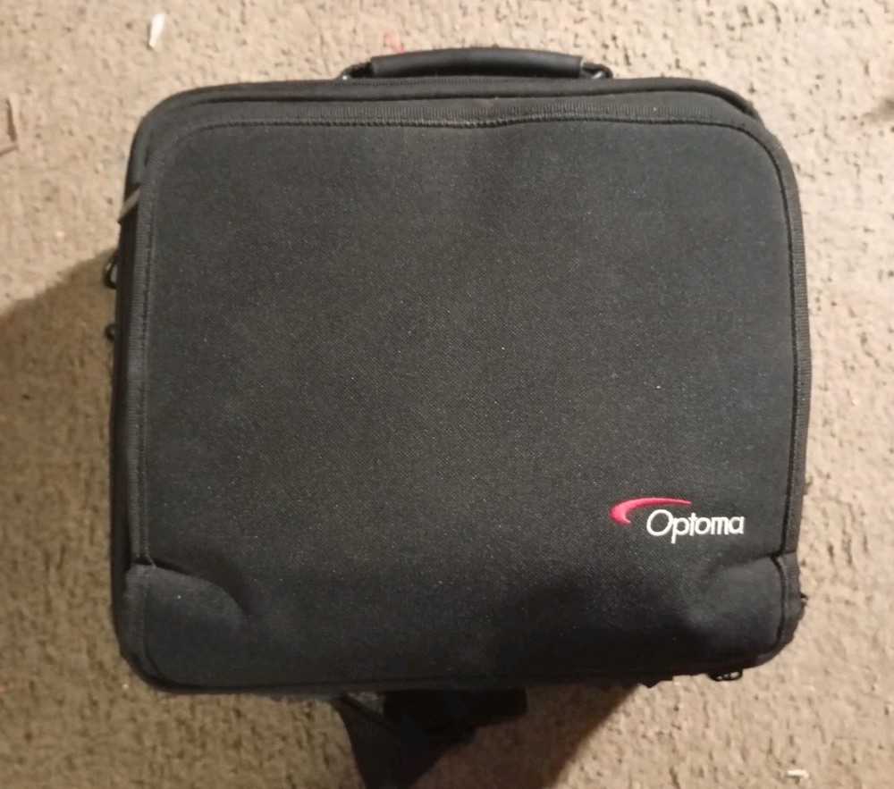 Optoma Projector EP-739 with Case & Cords