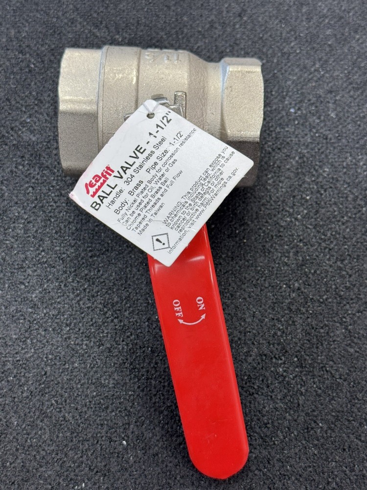 Sea Fit Ball Valve 1-1/2” 304 Stainless Steel, Body Brass Model:14859060 **NEW**