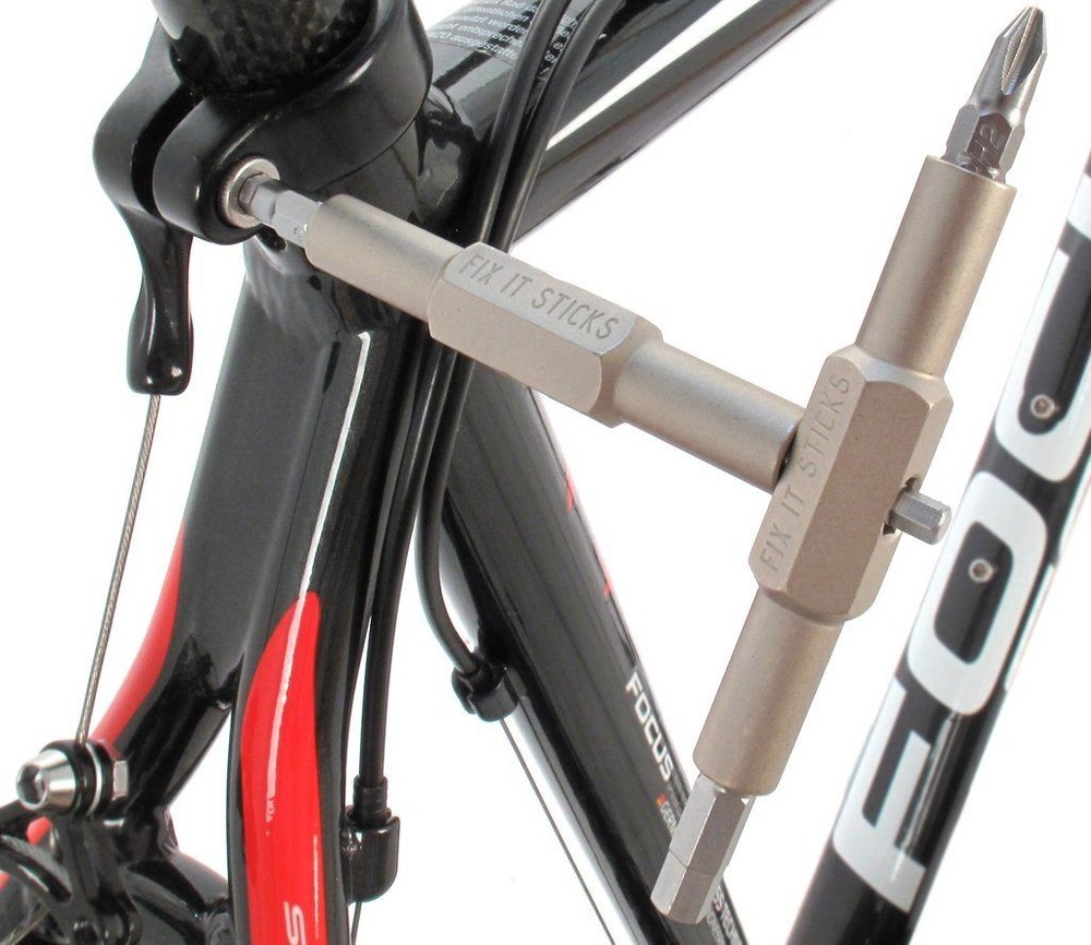 Fix It Sticks Replaceable Version with 16 Bits and Bracket, Black, : FISRSH16