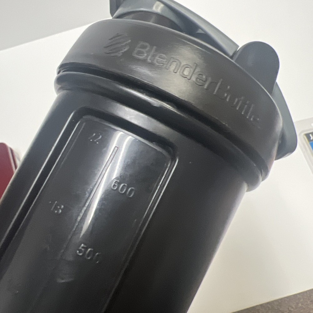 Blender Bottle 28 oz. Classic V2 Black
