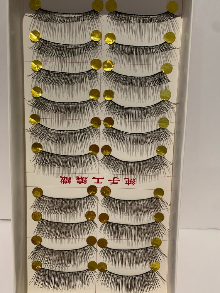 False Eyelashes 10 PACK SPECIAL! Natural False Lashes #821 One Box