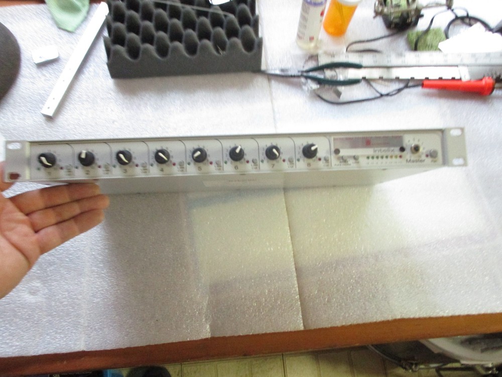 Aphex Aural Exciter Intelix VCX 8 Channel Mic preamp