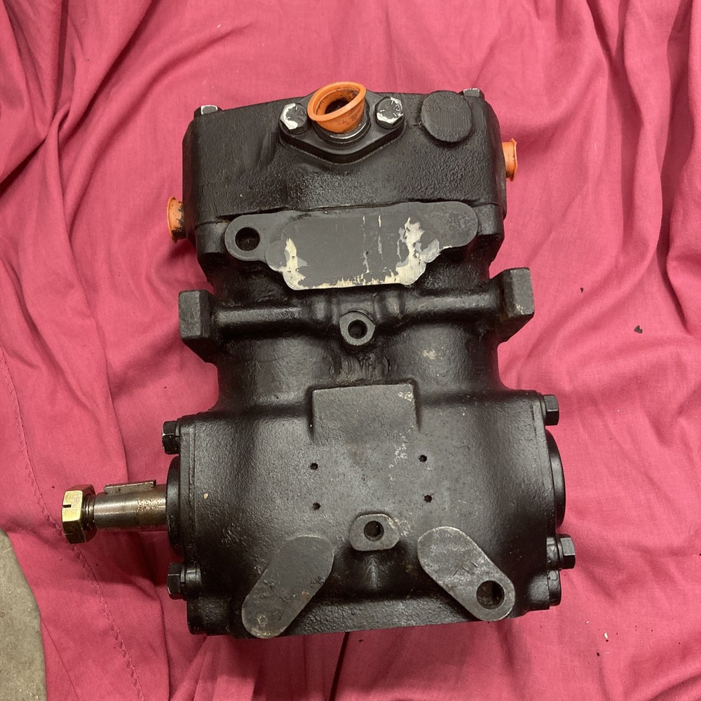 CAT TU-FLO 501 Compressor Caterpillar Bendix 249960 3208 ?