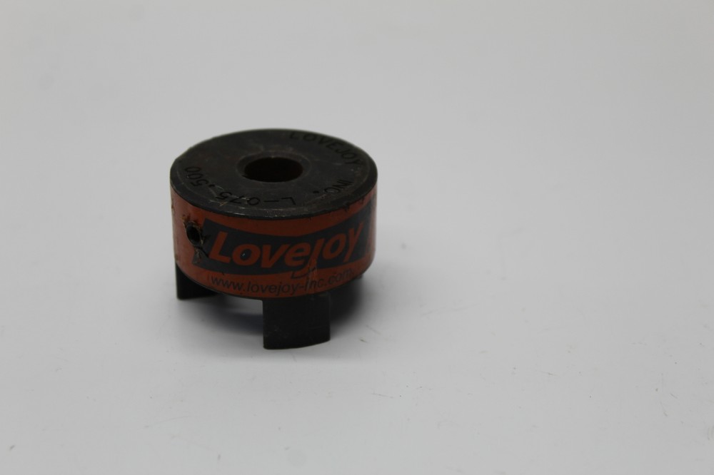 LOVEJOY L-075 .500 COUPLING (AS PICTURED) UNMP.