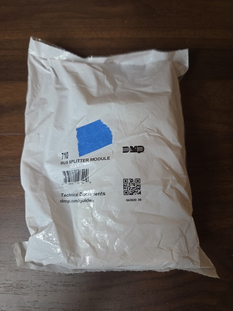 DMP 710 BUS SPLITTER MODULE New