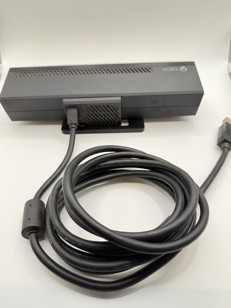 Microsoft Xbox One Kinect Wired Motion Sensor Black Model 1520 OEM