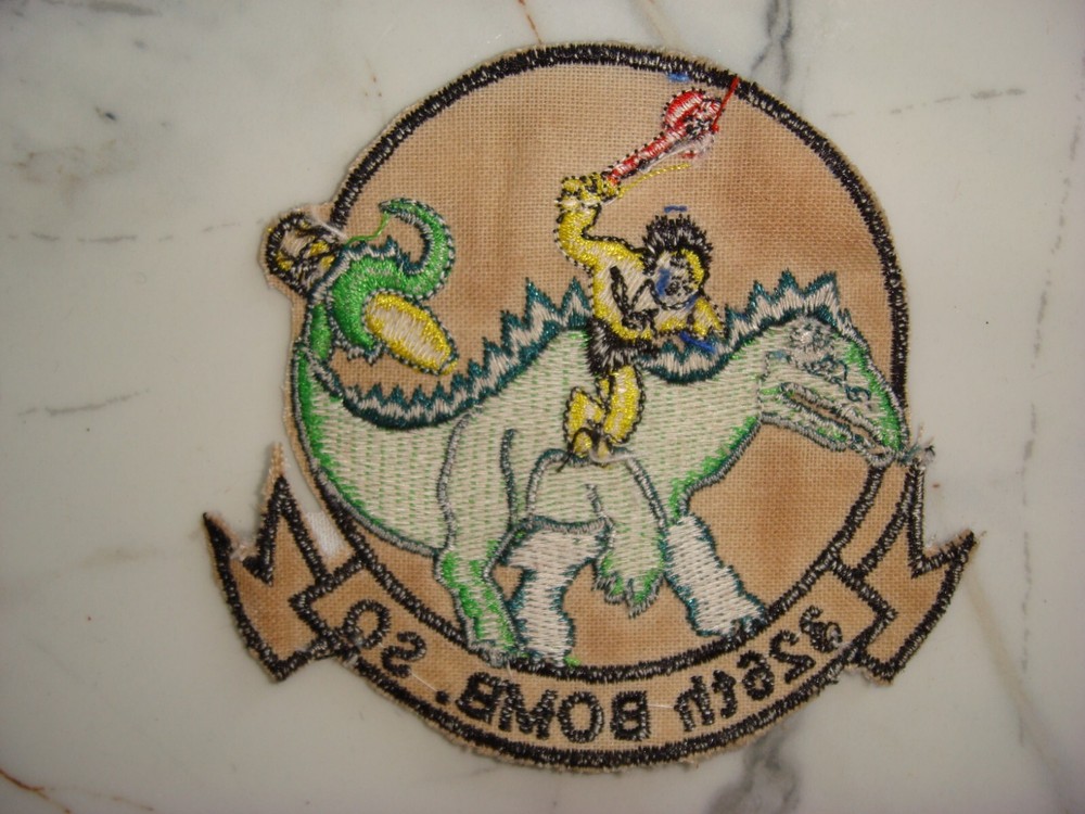 PATCH USAF 326th BOMBARDMENT SQUADRON