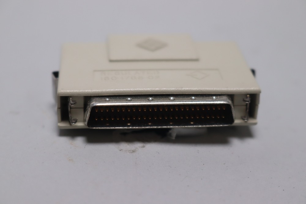 Sun Microsystems 150-1346-02 50-Pin SCSI Active Terminator