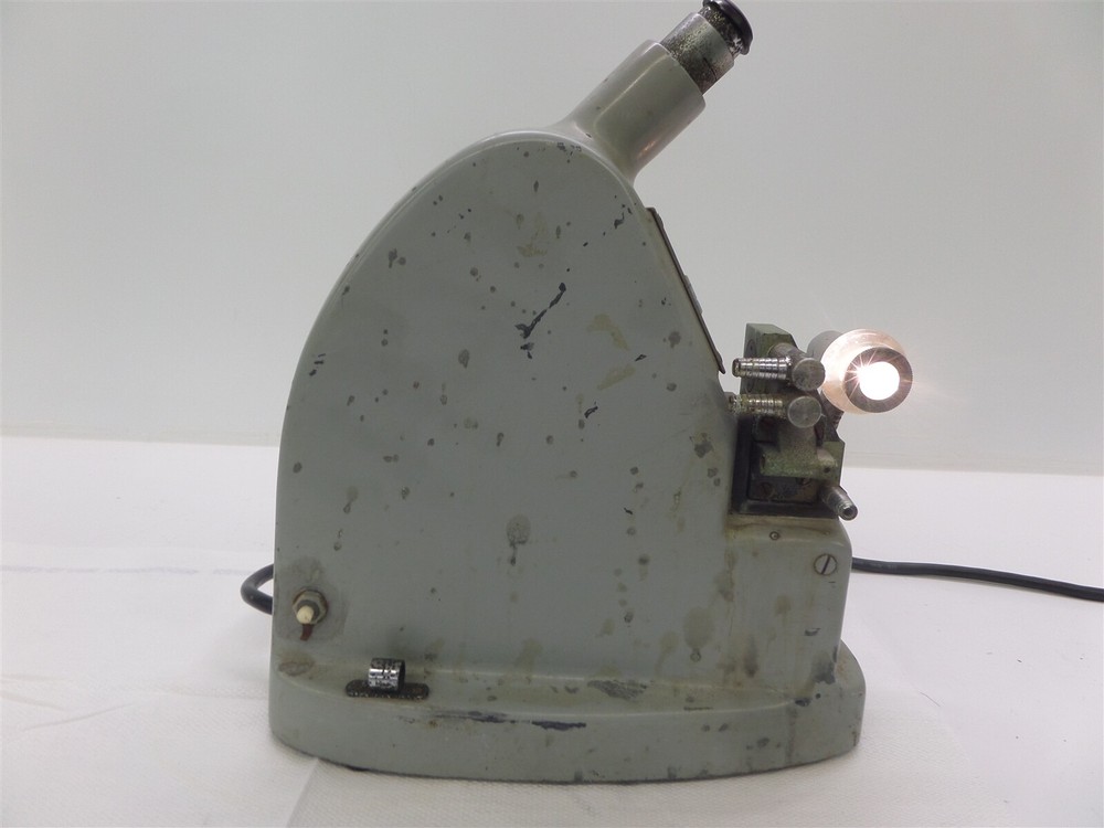 Bausch & Lomb Benchtop Abbe Refractometer - 33.46.10