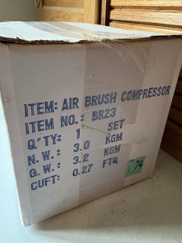 Eagle Tool Company Air Brush Compressor BR23