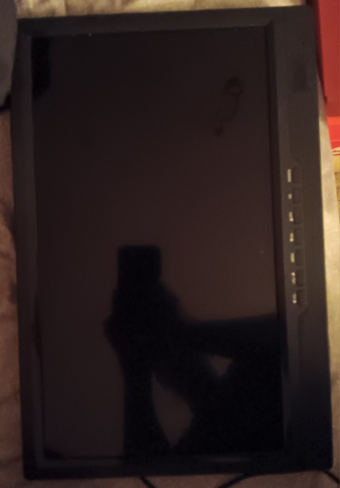 Desobry 19" Portable TV