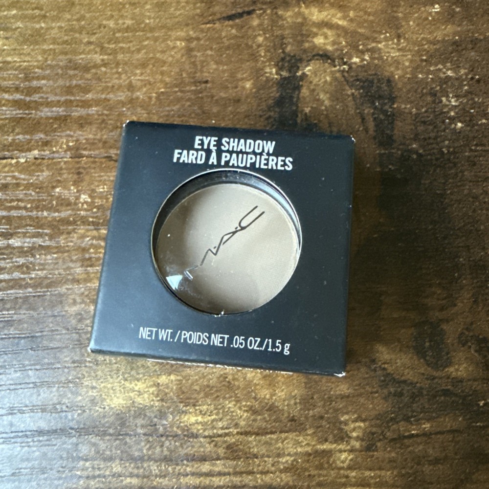 MAC Eye Shadow Omega Matte  Full Size