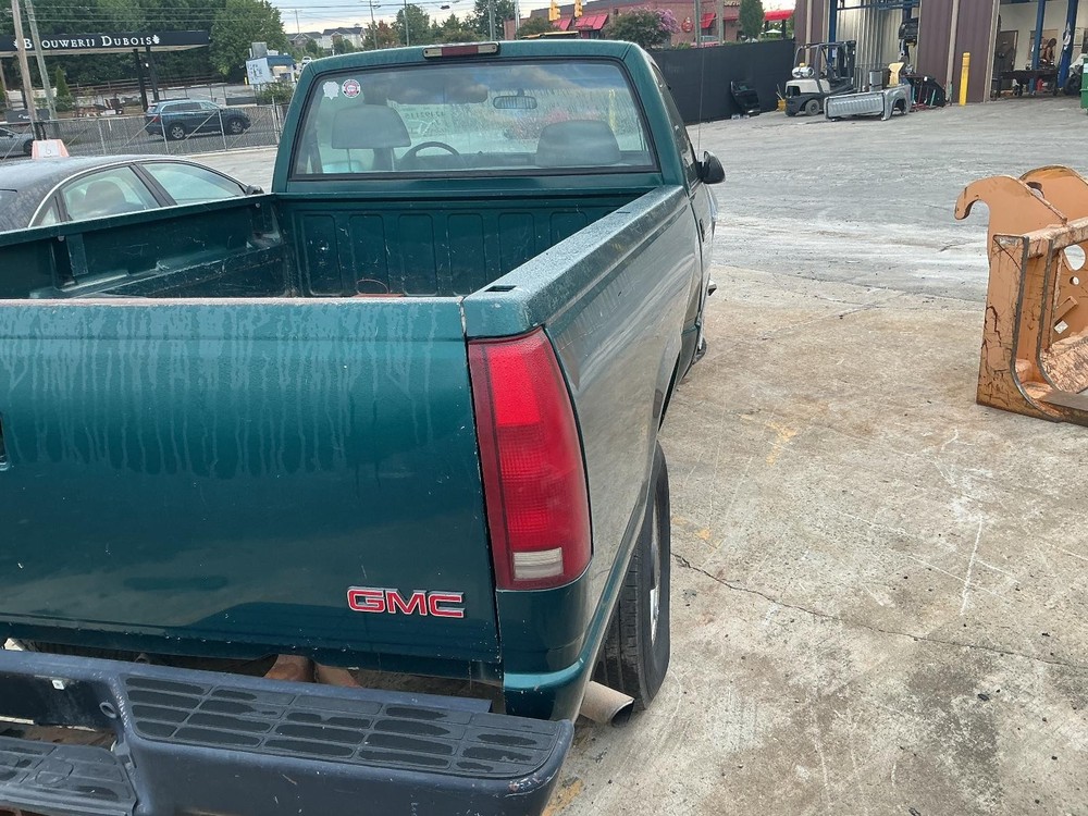 Used Floor Jack fits: 2000 Gmc 2500 PICKUP Grade A