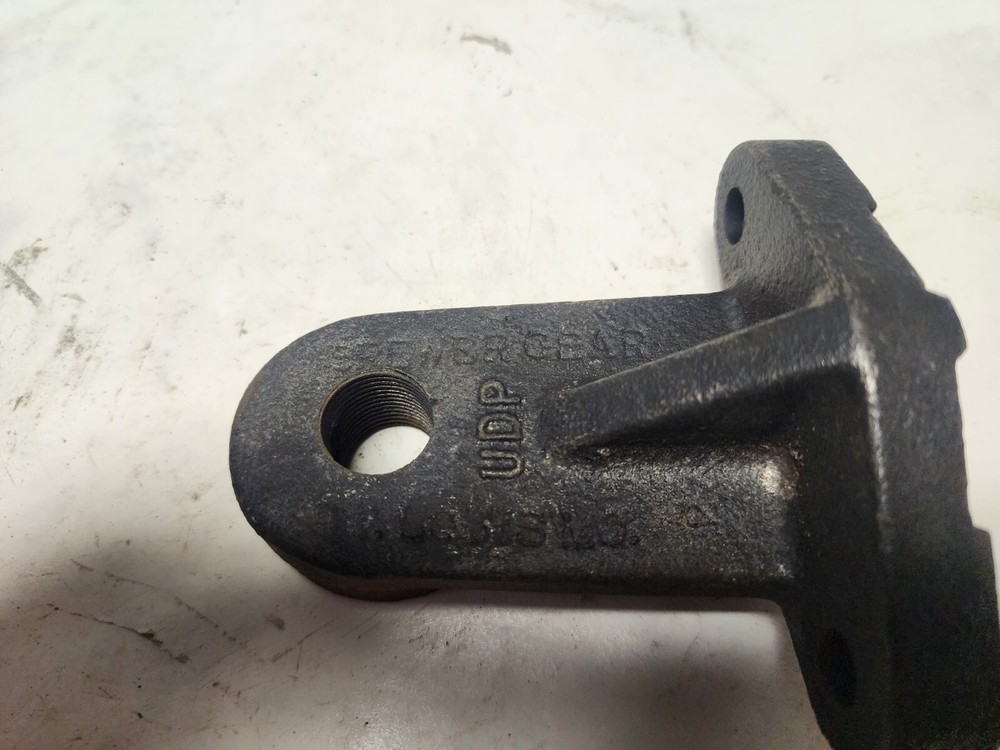 Brewer Machine & Gear UDP Bracket 3/4" Fine Threads