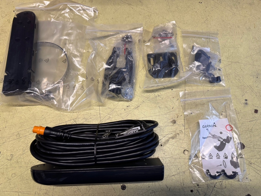 GARMIN TRANSDUCER