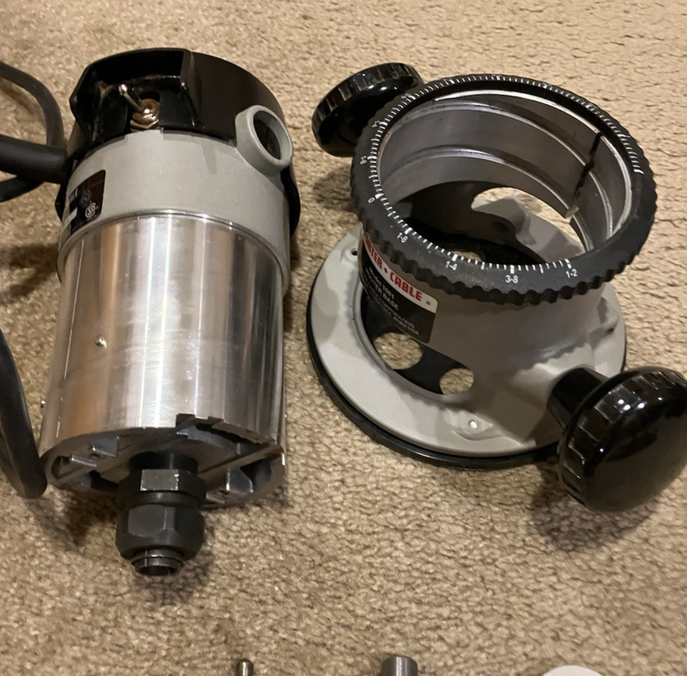 Porter Cable router model 690LR with extras