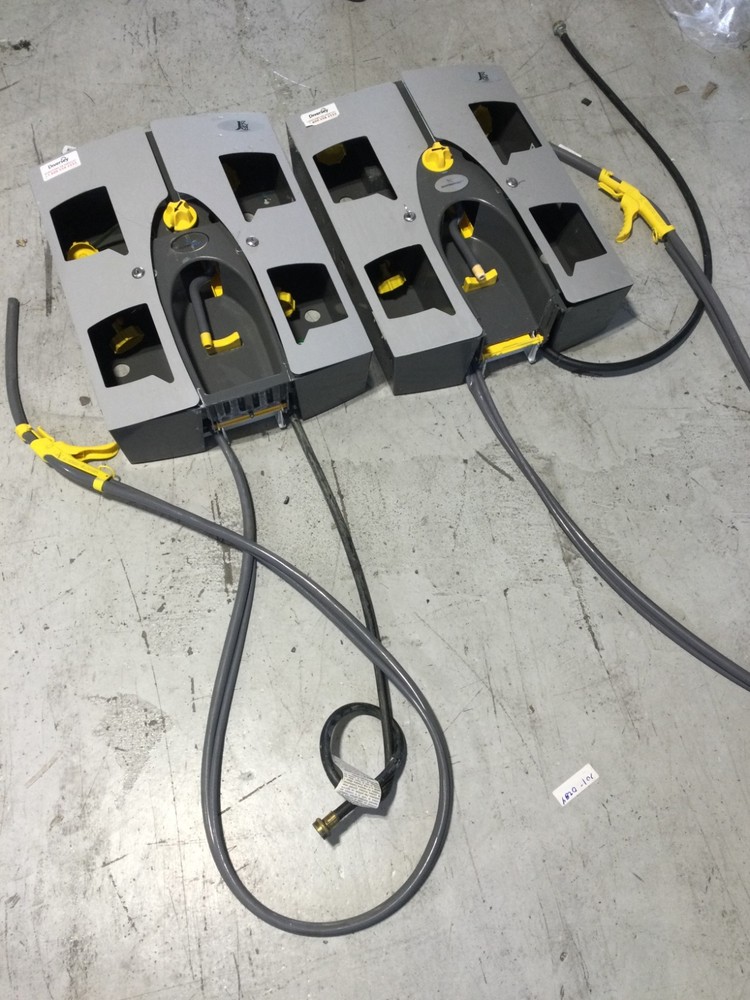 Johnson Diversey J-Fill Quattro Dispensing System