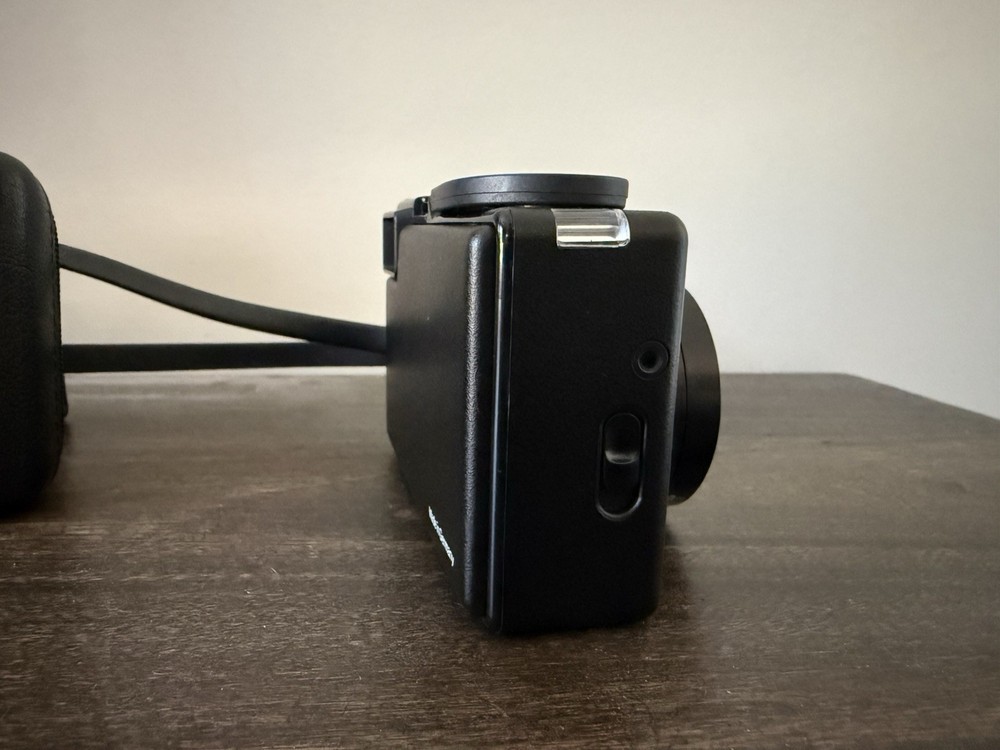 Agfa Optima 535 Electronic Sensor Camera w/ Case & Shoulder Strap